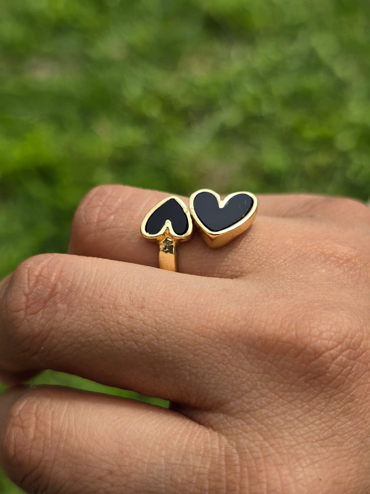 Anillo Corazones encontrados