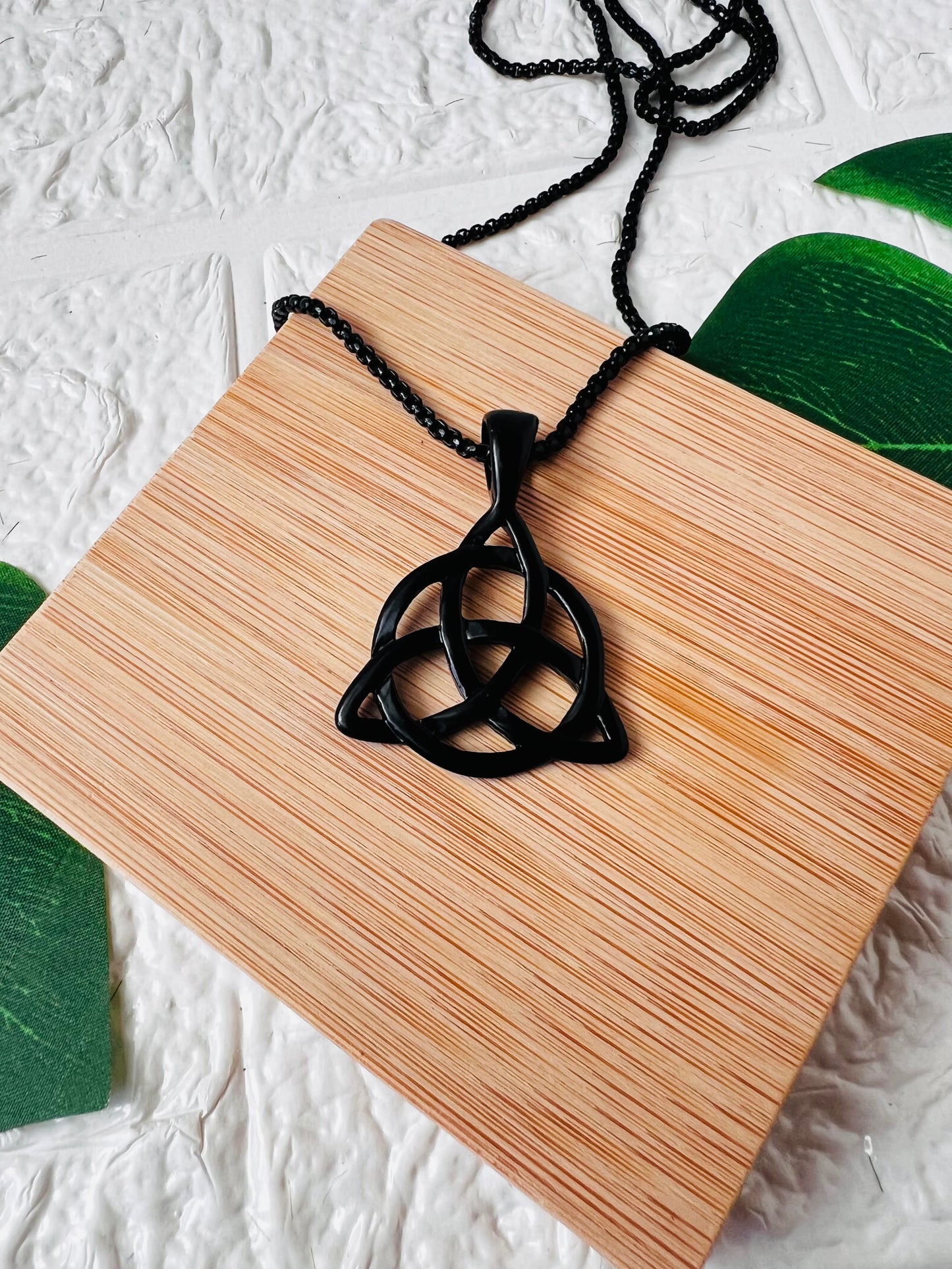 Collar Celta Negro