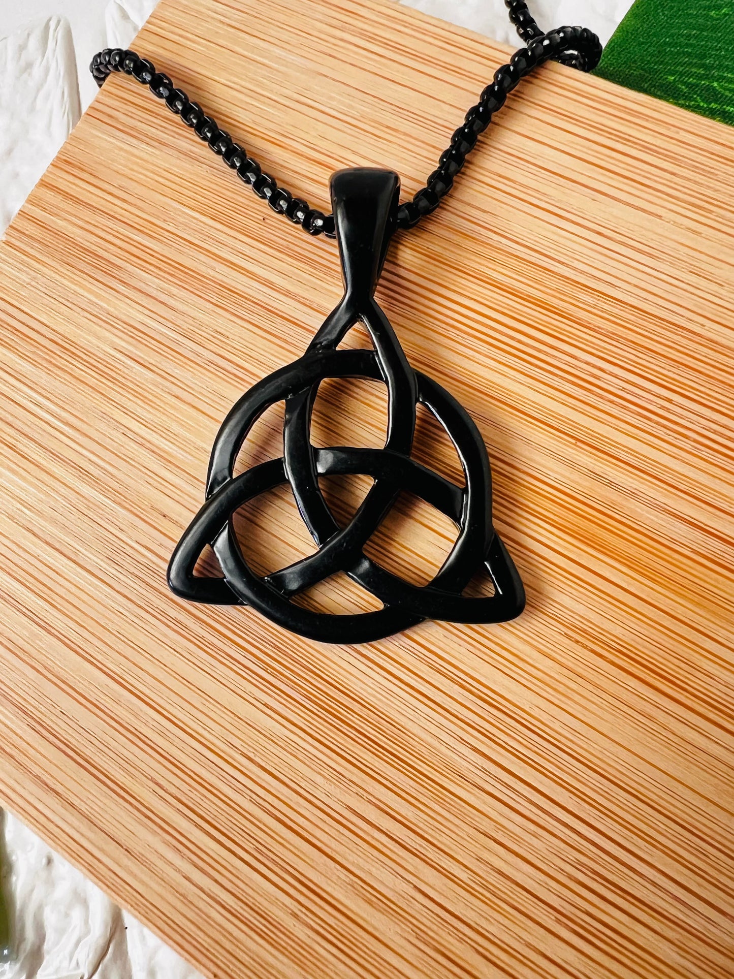 Collar Celta Negro